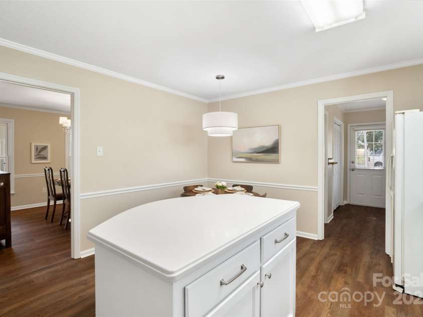 761 Summerwood Drive, Rock Hill, SC 29732.  MLS# CAR4213745, YatesRealty ID 2238. 