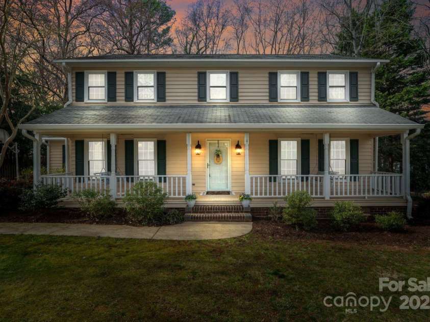 761 Summerwood Drive, Rock Hill, SC 29732.  MLS# CAR4213745, YatesRealty ID 2238. 
