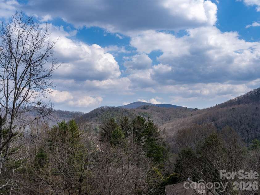 54 Weldon Way, Fairview, NC 28730.  MLS# CAR4353772, YatesRealty ID 22380. 