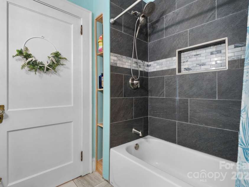 2701 Main Avenue, Newton, NC 28658.  MLS# CAR4244269, YatesRealty ID 22381. 