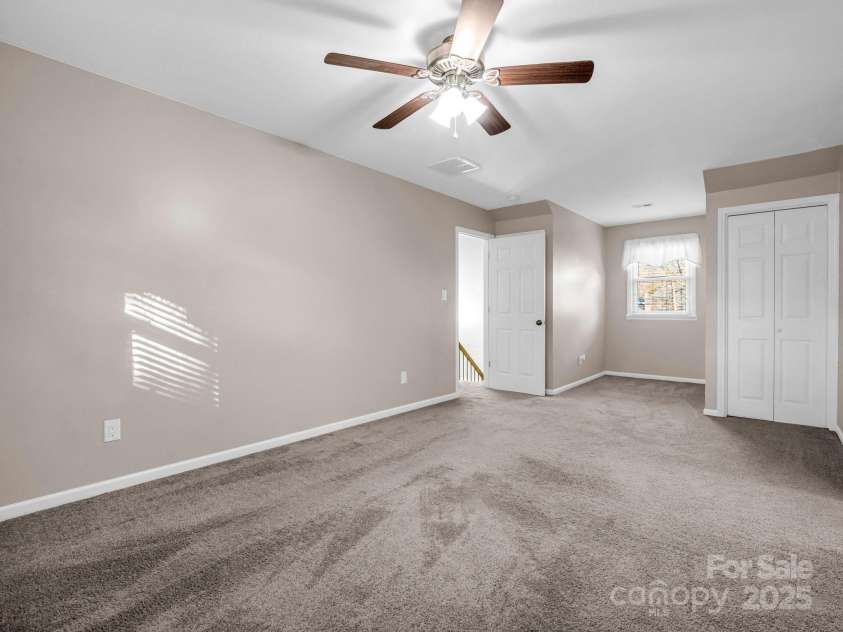 204 Jonas Drive, Lincolnton, NC 28092.  MLS# CAR4202464, YatesRealty ID 22385. Primary BR up