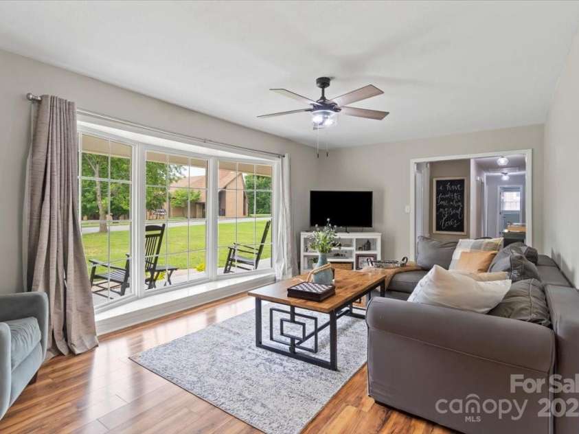 505 Melody Lane, Shelby, NC 28152.  MLS# CAR4266096, YatesRealty ID 22386. 