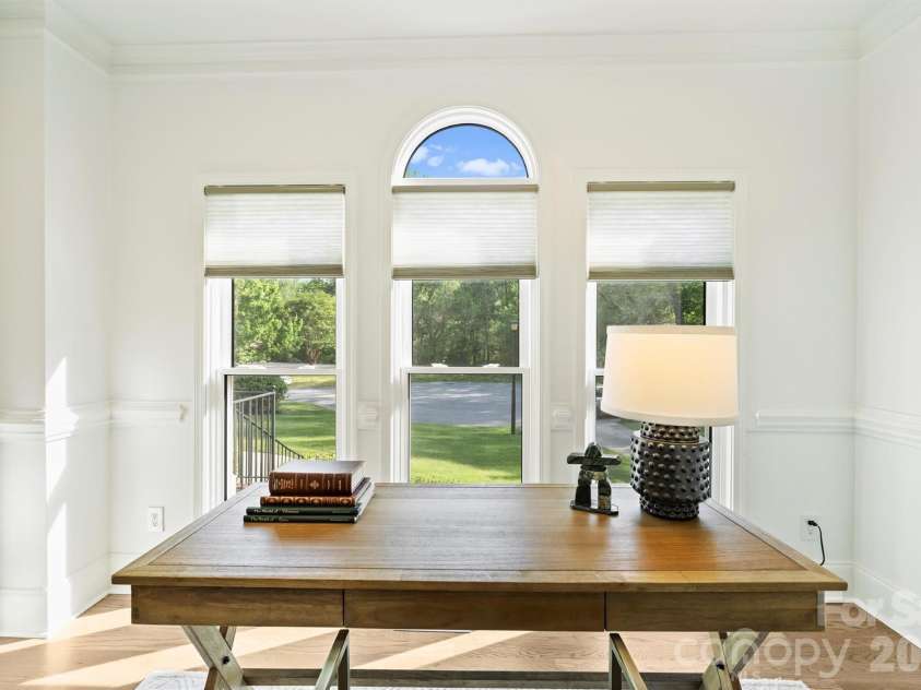 18320 Copeland Way, Davidson, NC 28036.  MLS# CAR4366806, YatesRealty ID 22388. 