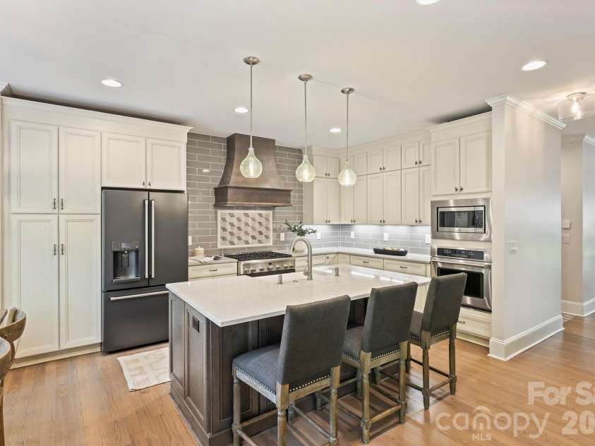 18320 Copeland Way, Davidson, NC 28036.  MLS# CAR4366806, YatesRealty ID 22388. 