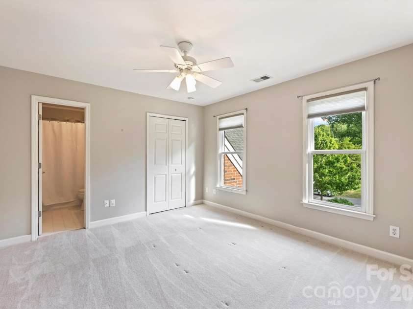 18320 Copeland Way, Davidson, NC 28036.  MLS# CAR4366806, YatesRealty ID 22388. 
