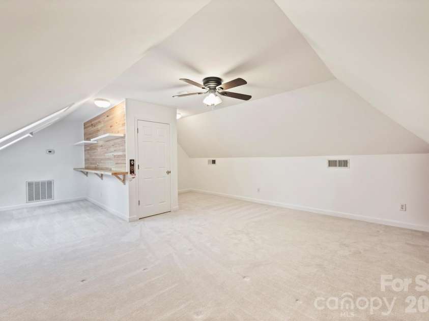 18320 Copeland Way, Davidson, NC 28036.  MLS# CAR4366806, YatesRealty ID 22388. 