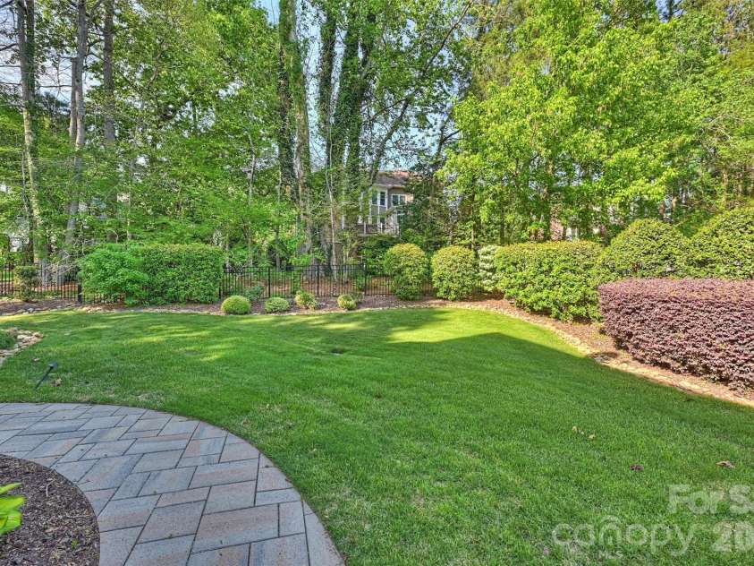 18320 Copeland Way, Davidson, NC 28036.  MLS# CAR4366806, YatesRealty ID 22388. 