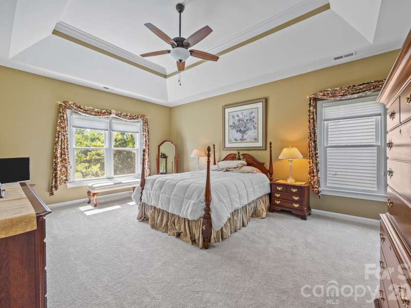 15540 Northstone Drive, Huntersville, NC 28078.  MLS# CAR4374469, YatesRealty ID 22389. 