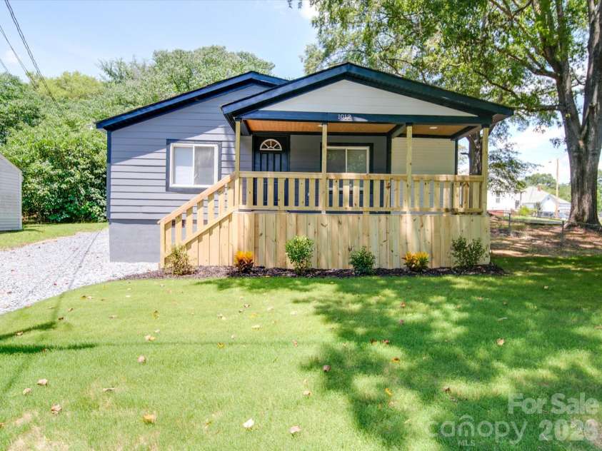 1012 Wood Street, Albemarle, NC 28001.  MLS# CAR4336642, YatesRealty ID 2239. 