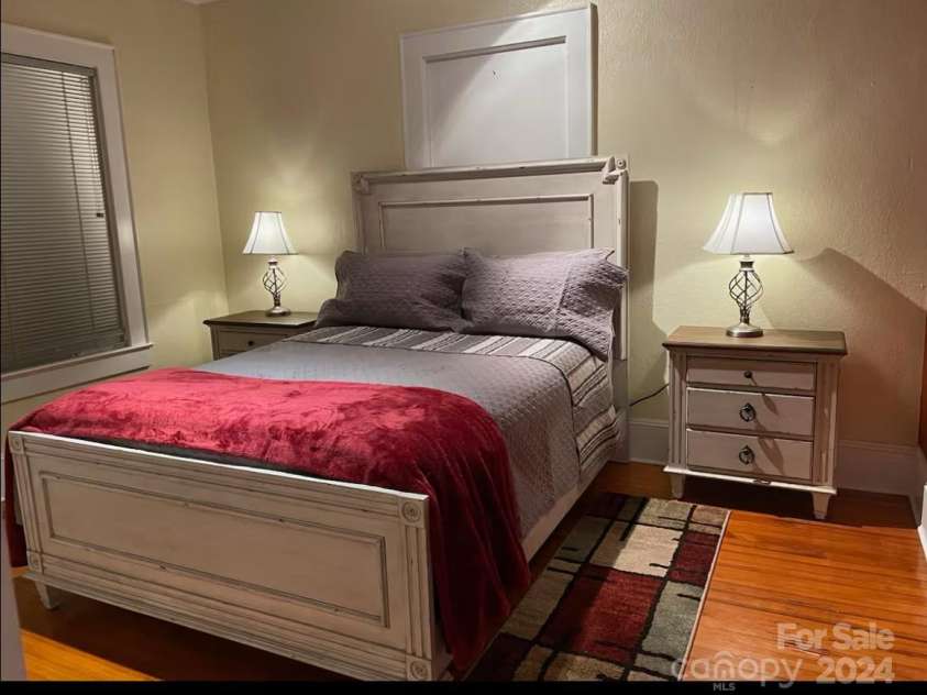 526 Mulberry Street, Lenoir, NC 28645.  MLS# CAR4207863, YatesRealty ID 2239. 