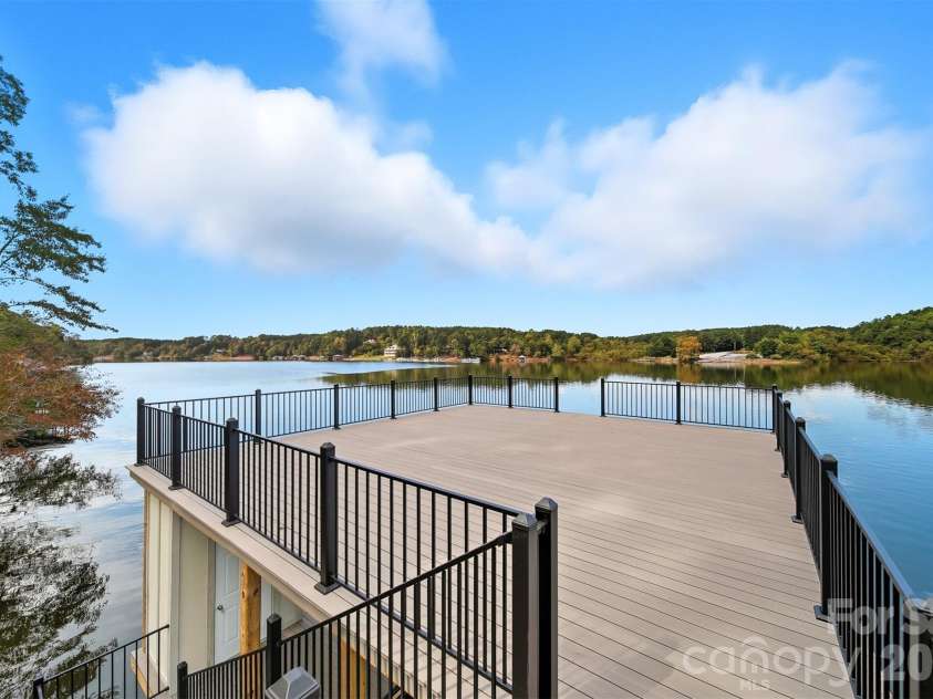 5764 Lake Pointe Drive, Granite Falls, NC 28630.  MLS# CAR4311862, YatesRealty ID 2239. 