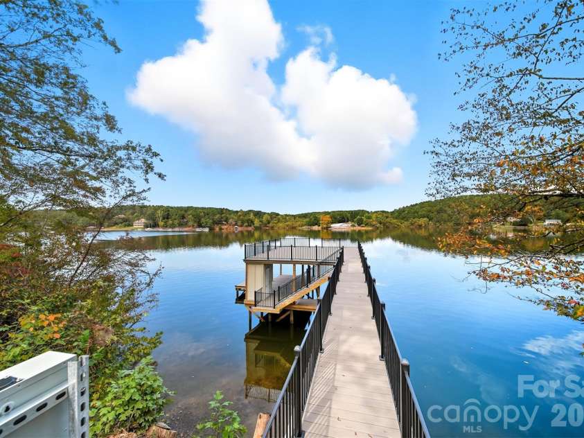 5764 Lake Pointe Drive, Granite Falls, NC 28630.  MLS# CAR4391661, YatesRealty ID 2239. 