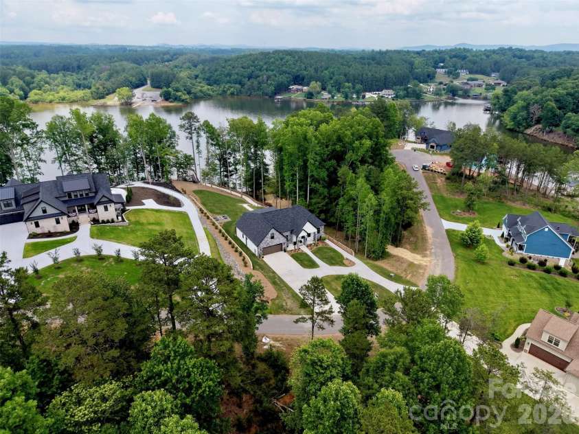 5764 Lake Pointe Drive, Granite Falls, NC 28630.  MLS# CAR4391661, YatesRealty ID 2239. 