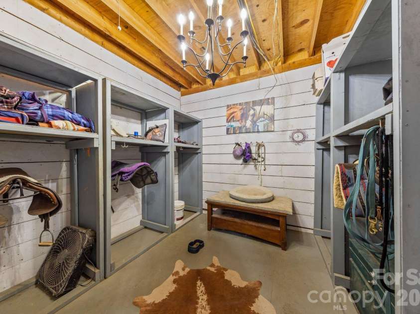 417 Clontz Road, Indian Trail, NC 28079.  MLS# CAR4378303, YatesRealty ID 22390. 