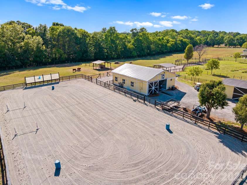 417 Clontz Road, Indian Trail, NC 28079.  MLS# CAR4378303, YatesRealty ID 22390. 