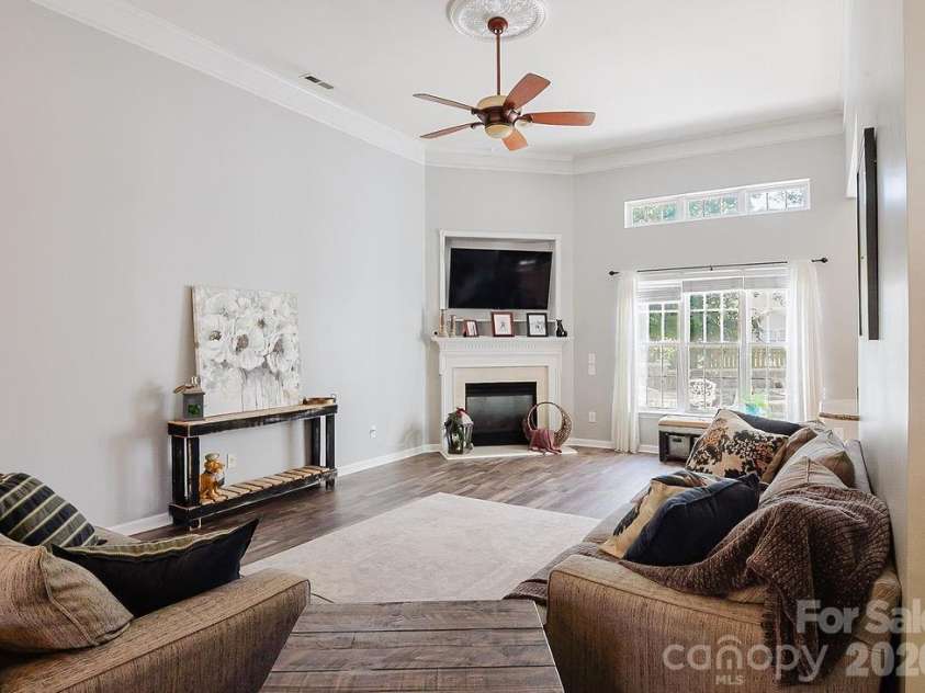574 Surry Trace Circle, Concord, NC 28027.  MLS# CAR4379638, YatesRealty ID 22392. 