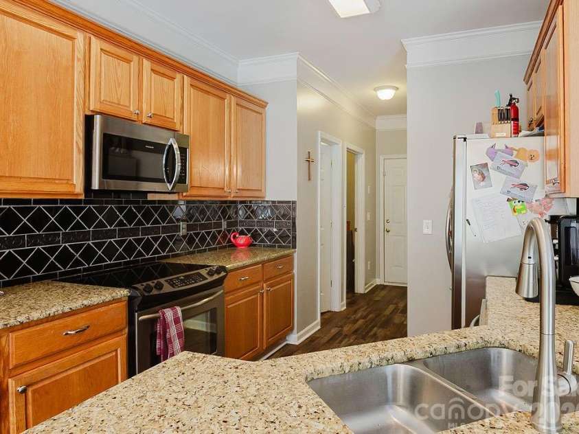 574 Surry Trace Circle, Concord, NC 28027.  MLS# CAR4379638, YatesRealty ID 22392. 