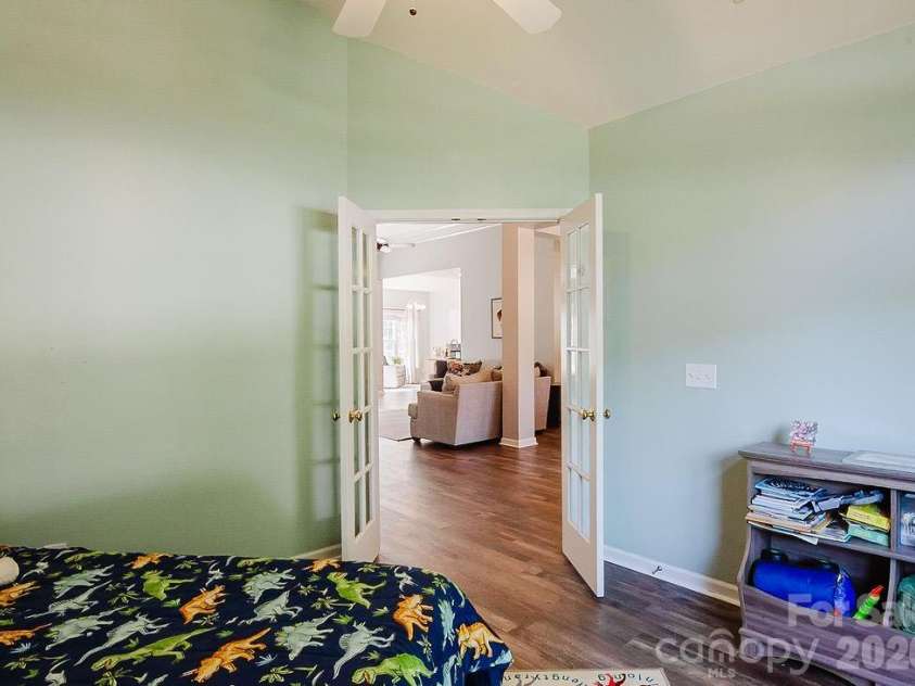 574 Surry Trace Circle, Concord, NC 28027.  MLS# CAR4379638, YatesRealty ID 22392. 