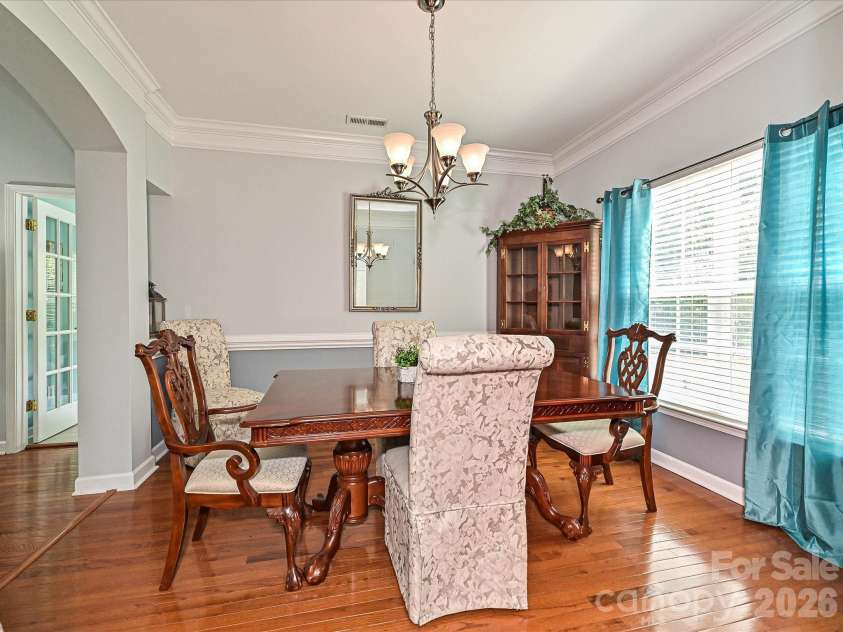 10234 Tintinhull Drive, Fort Mill, SC 29707.  MLS# CAR4375438, YatesRealty ID 22393. Dining room