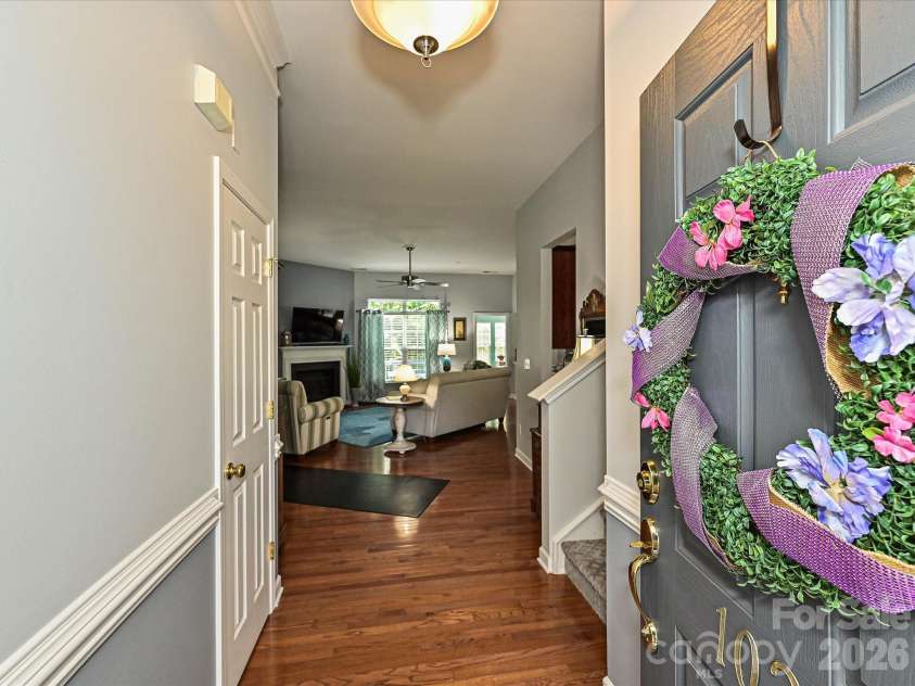 10234 Tintinhull Drive, Fort Mill, SC 29707.  MLS# CAR4375438, YatesRealty ID 22393. Entry