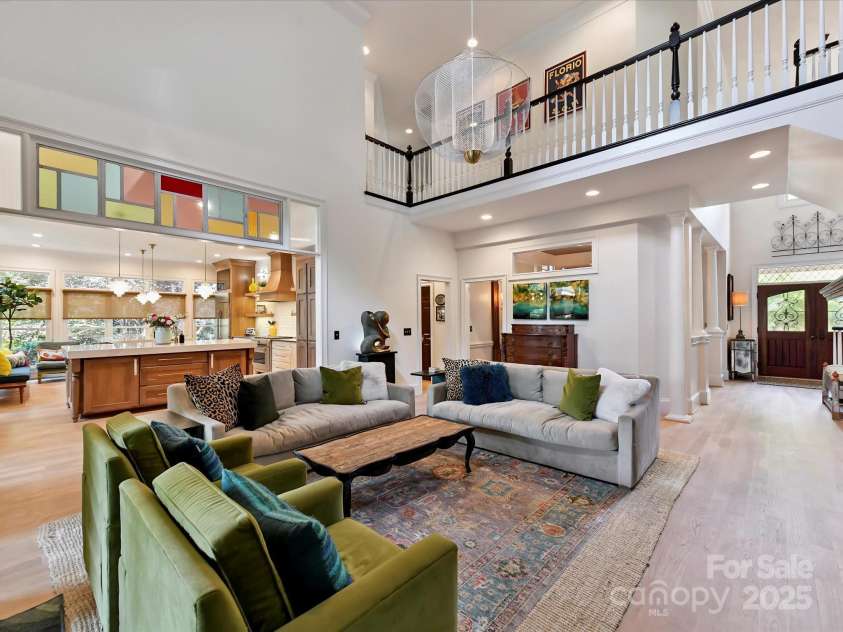 15009 Fanning Manor Court, Charlotte, NC 28277.  MLS# CAR4272630, YatesRealty ID 22393. Take time to notice the special details- note the lighting!