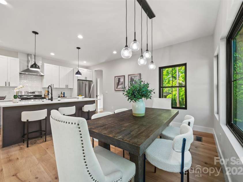 1 Linestowe Drive, Belmont, NC 28012.  MLS# CAR4305443, YatesRealty ID 22394. 