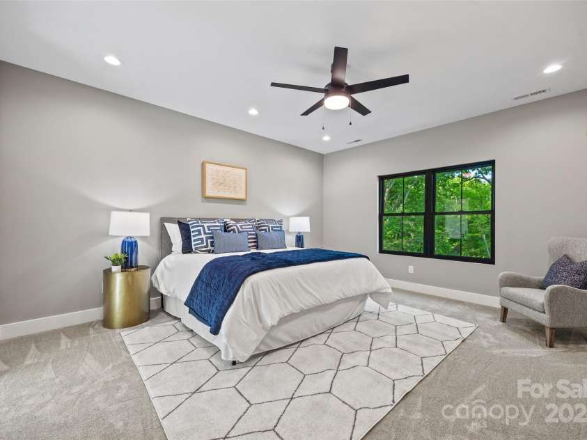 1 Linestowe Drive, Belmont, NC 28012.  MLS# CAR4305443, YatesRealty ID 22394. 