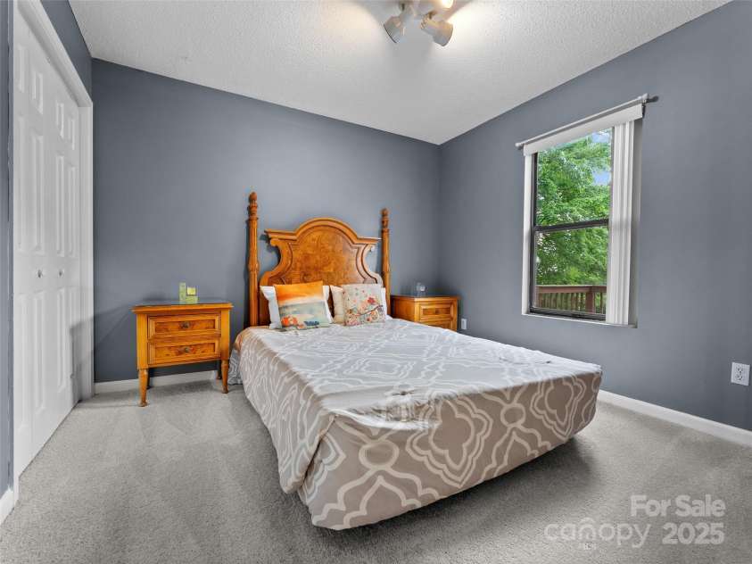 100 Tarragon Place, Flat Rock, NC 28731.  MLS# CAR4263342, YatesRealty ID 22395. 
