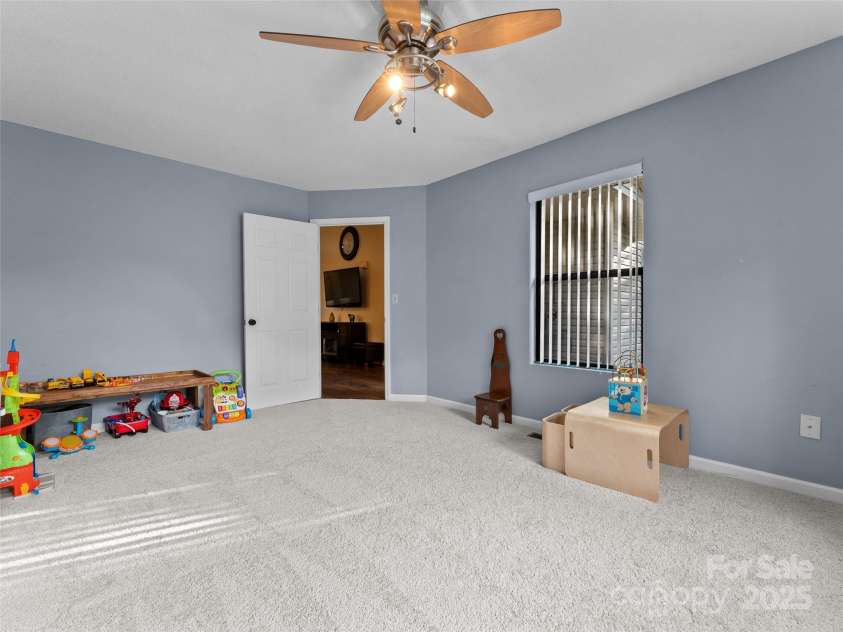 100 Tarragon Place, Flat Rock, NC 28731.  MLS# CAR4263342, YatesRealty ID 22395. 