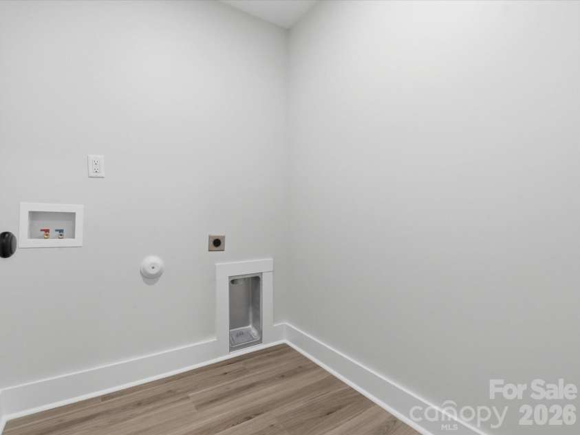 311 Clegg Street, Shelby, NC 42379.  MLS# CAR4375170, YatesRealty ID 22396. 