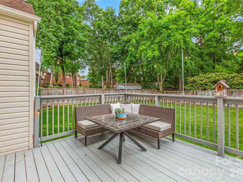 1305 Mill Race Lane, Matthews, NC 28104.  MLS# CAR4379571, YatesRealty ID 22399. 