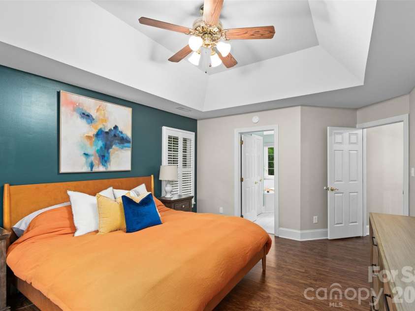 1305 Mill Race Lane, Matthews, NC 28104.  MLS# CAR4379571, YatesRealty ID 22399. Primary Suite with tray ceiling
