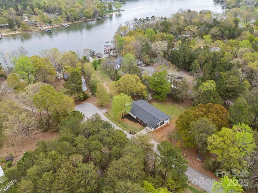 1614 Fieldbrook Road, Rock Hill, SC 29732.  MLS# CAR4233158, YatesRealty ID 22399. 