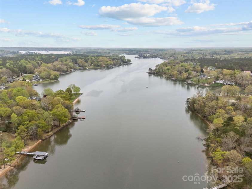 1614 Fieldbrook Road, Rock Hill, SC 29732.  MLS# CAR4233158, YatesRealty ID 22399. 