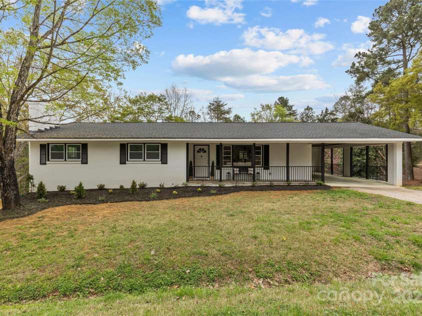 1614 Fieldbrook Road, Rock Hill, SC 29732.  MLS# CAR4233158, YatesRealty ID 22399. 