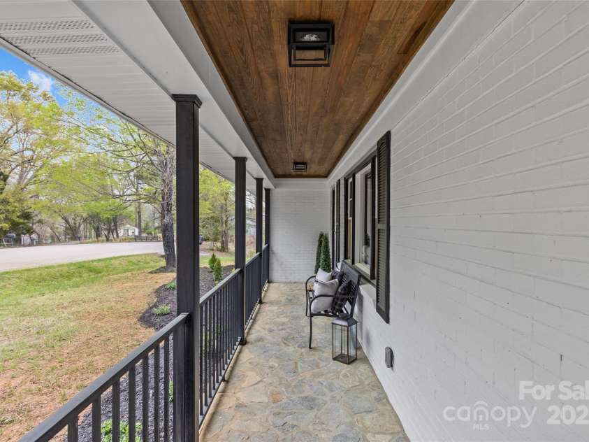 1614 Fieldbrook Road, Rock Hill, SC 29732.  MLS# CAR4233158, YatesRealty ID 22399. 