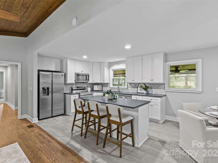 1614 Fieldbrook Road, Rock Hill, SC 29732.  MLS# CAR4233158, YatesRealty ID 22399. 