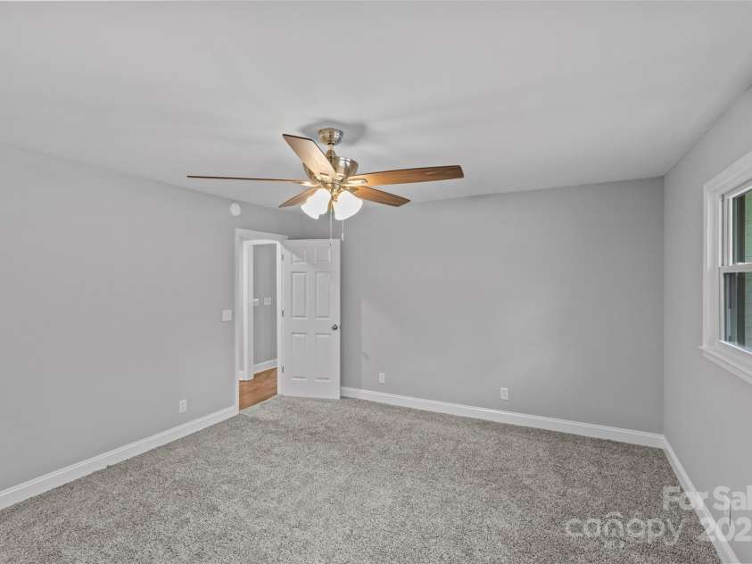 1614 Fieldbrook Road, Rock Hill, SC 29732.  MLS# CAR4233158, YatesRealty ID 22399. 