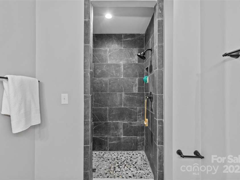 1614 Fieldbrook Road, Rock Hill, SC 29732.  MLS# CAR4233158, YatesRealty ID 22399. 