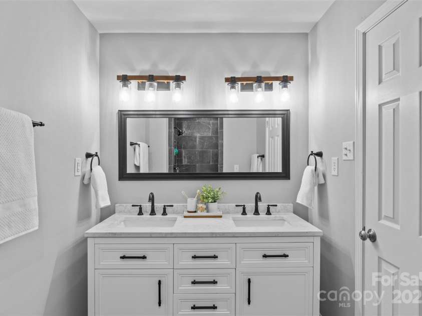 1614 Fieldbrook Road, Rock Hill, SC 29732.  MLS# CAR4233158, YatesRealty ID 22399. 