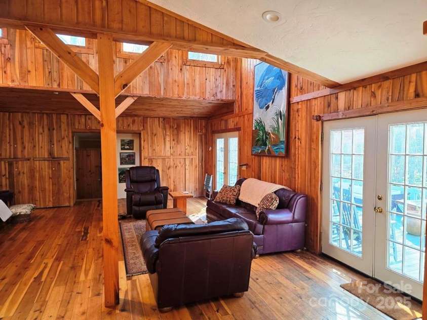 115 Little Horse Path, Lansing, NC 28643.  MLS# CAR4292531, YatesRealty ID 224. 