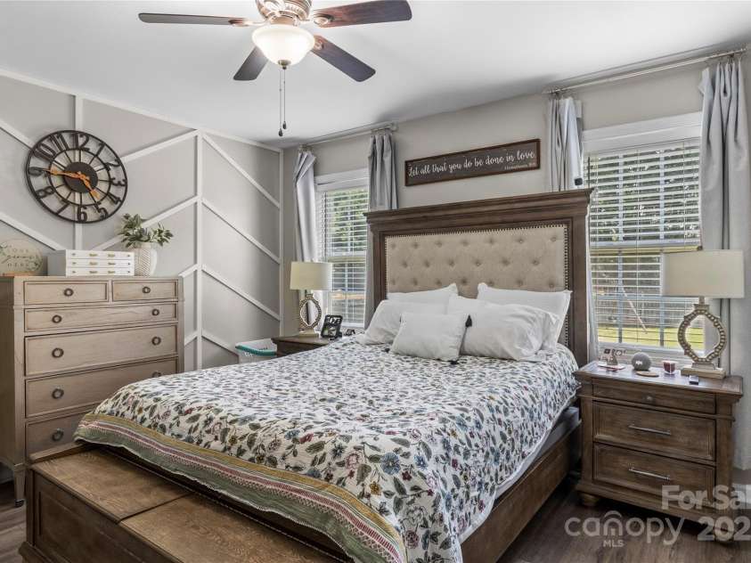 1759 Pipers Ridge Circle, Conover, NC 28613.  MLS# CAR4254714, YatesRealty ID 22400. 