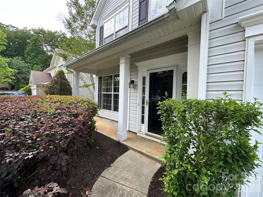 6102 Firethorne Lane, Concord, NC 28025.  MLS# CAR4377284, YatesRealty ID 22400. 