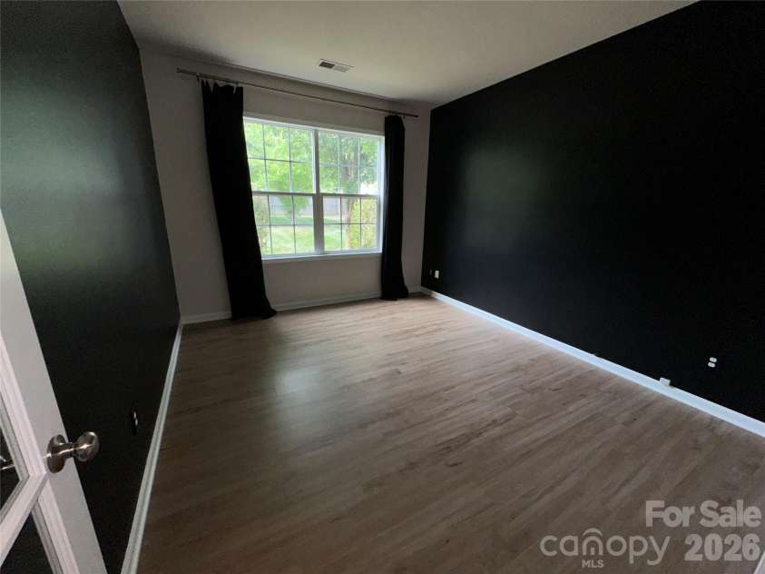 6102 Firethorne Lane, Concord, NC 28025.  MLS# CAR4377284, YatesRealty ID 22400. 