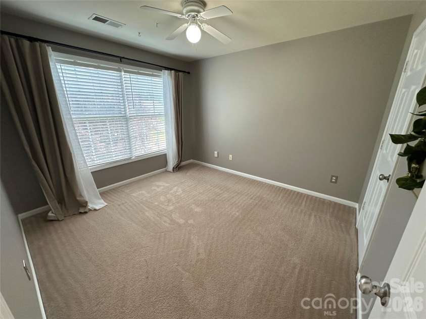 6102 Firethorne Lane, Concord, NC 28025.  MLS# CAR4377284, YatesRealty ID 22400. 
