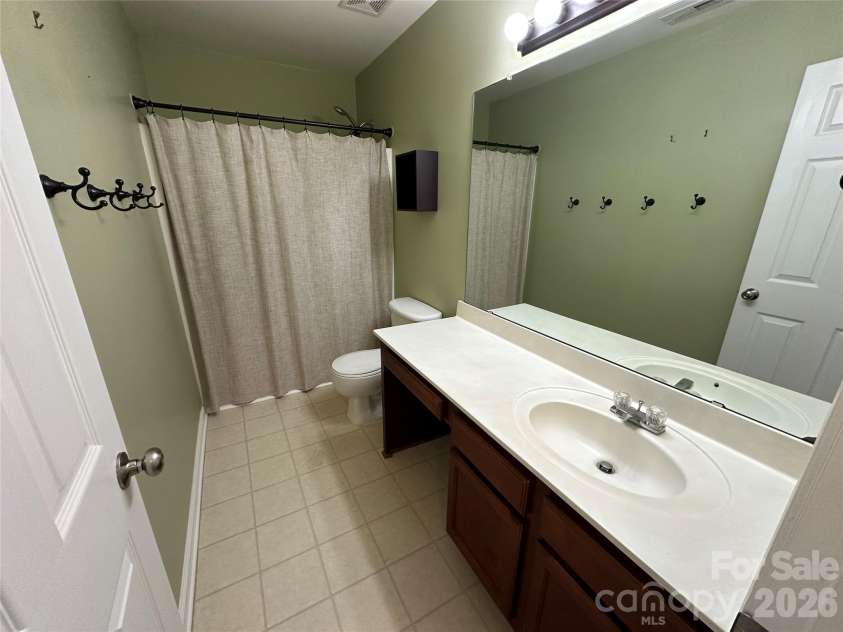 6102 Firethorne Lane, Concord, NC 28025.  MLS# CAR4377284, YatesRealty ID 22400. 