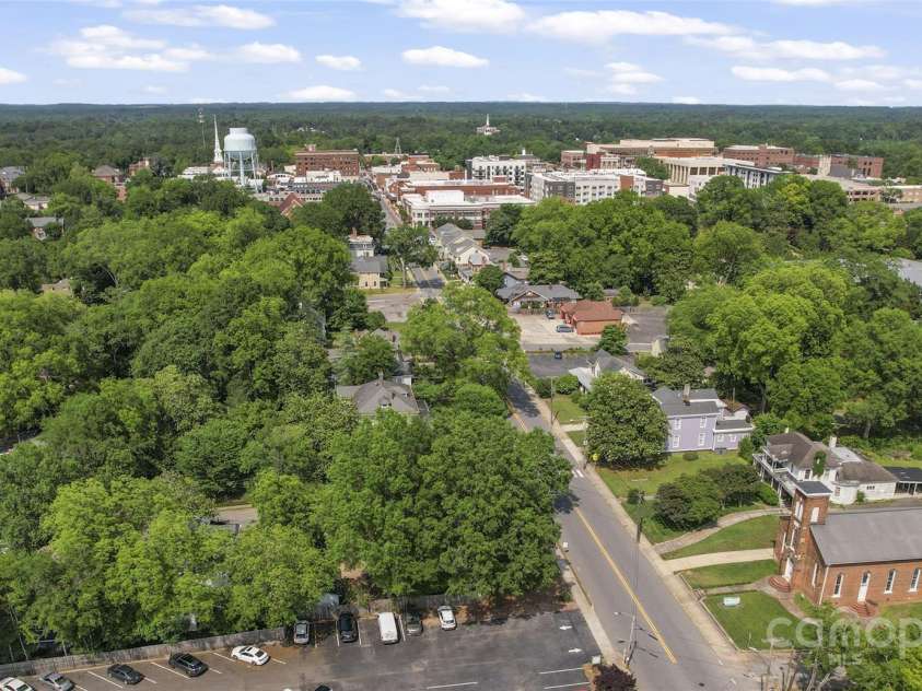 118 Cabarrus Avenue, Concord, NC 28025.  MLS# CAR4259694, YatesRealty ID 22401. 