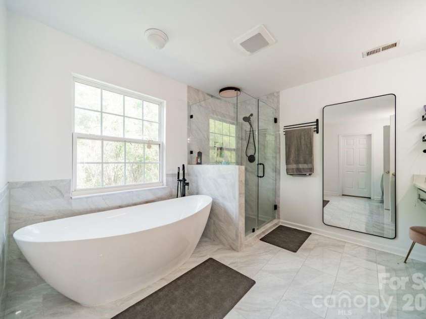 2316 Heath Lake Drive, Mint Hill, NC 28227.  MLS# CAR4371417, YatesRealty ID 22401. 