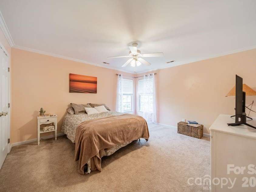 2316 Heath Lake Drive, Mint Hill, NC 28227.  MLS# CAR4371417, YatesRealty ID 22401. 