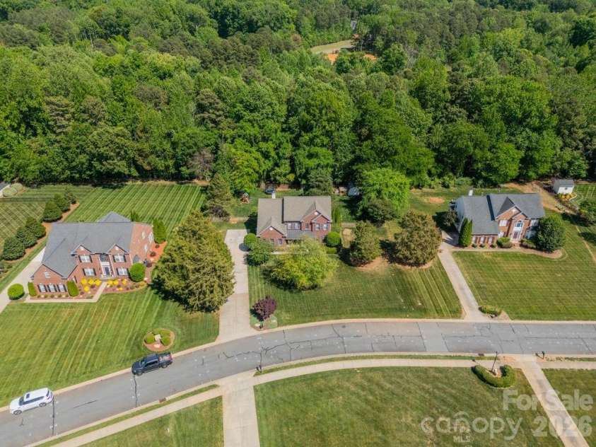 2316 Heath Lake Drive, Mint Hill, NC 28227.  MLS# CAR4371417, YatesRealty ID 22401. 